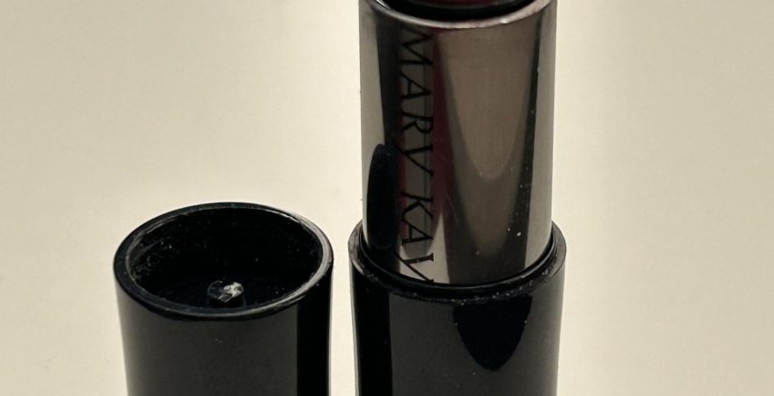 Mary Kay Lipstick container